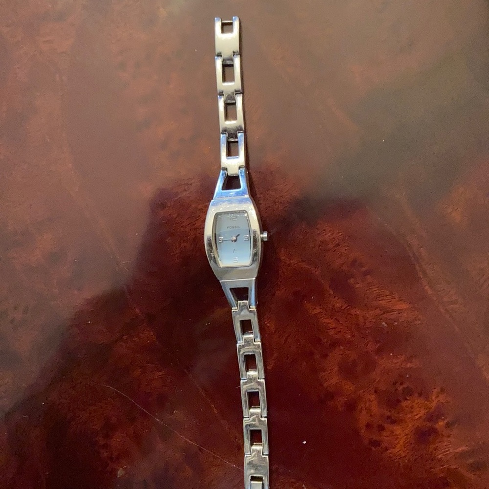 Watch - Picture 1 of 2